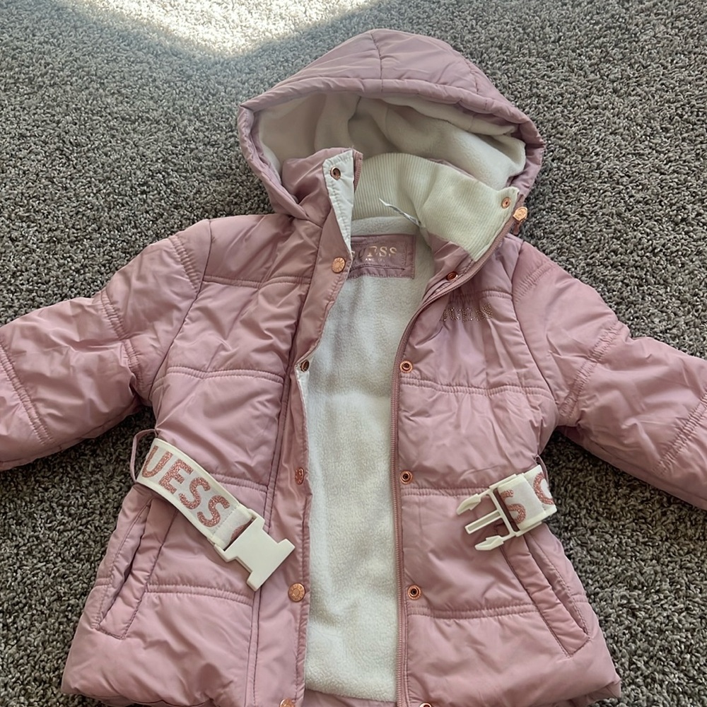 Pink guess girl jacket💕